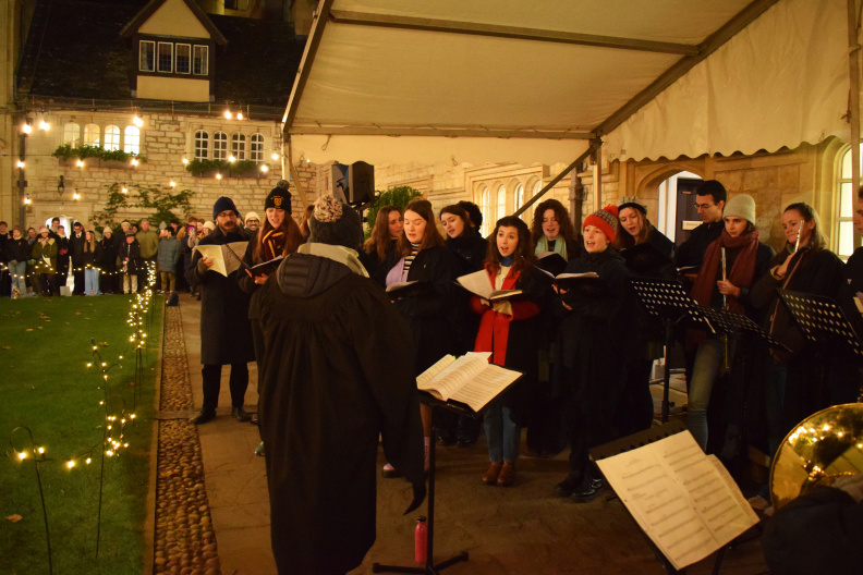 Carols 2023 Choir 1.jpg