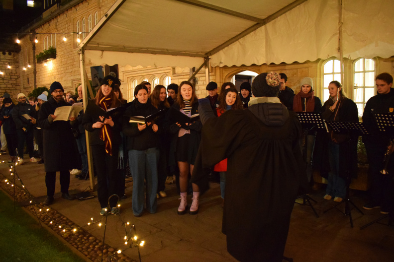 Carols 2023 Choir 2.jpg